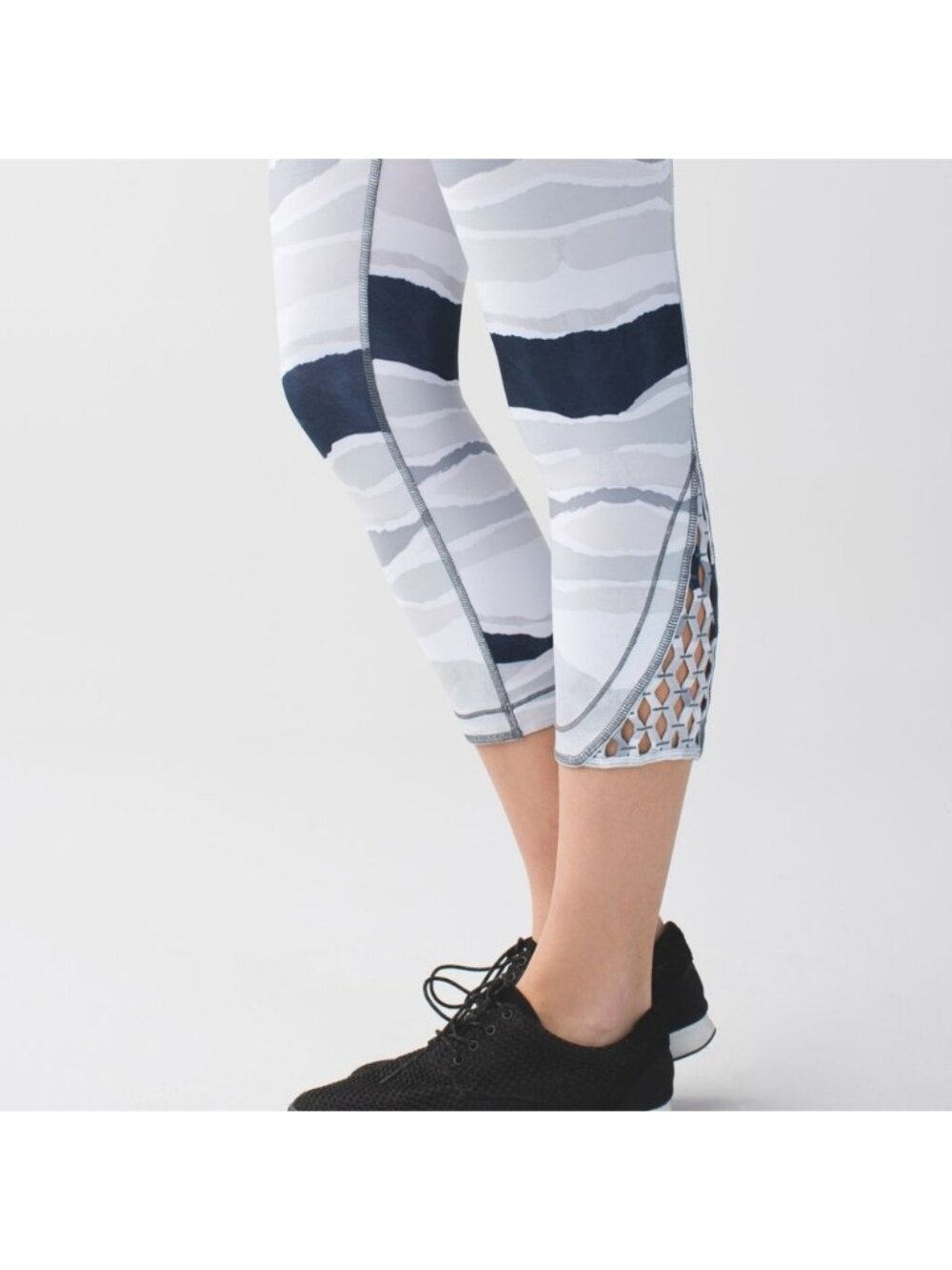 Lululemon True Self Crop Bleacher Stripe White Black